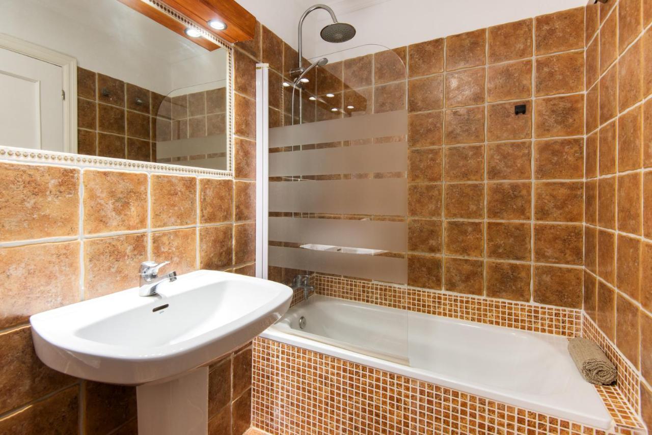The 1St Corner Central Apartments Μάλαγα Εξωτερικό φωτογραφία